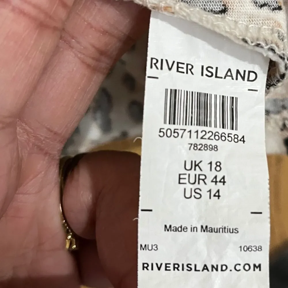 River Island Women’s Multicolor Leopard Print Flutter Sleeves Top Size-14 - Picture 3 of 6